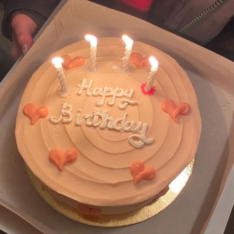 soodjeong's tweet photo. Happiest birthday dear my fellow 94 gang, Jaebeom! Wishing you all of the best things in your life 🎉🔥 
@jeaebeom 
@jeiybeom
@im_defs https://t.co/xMPyOVM1Iz