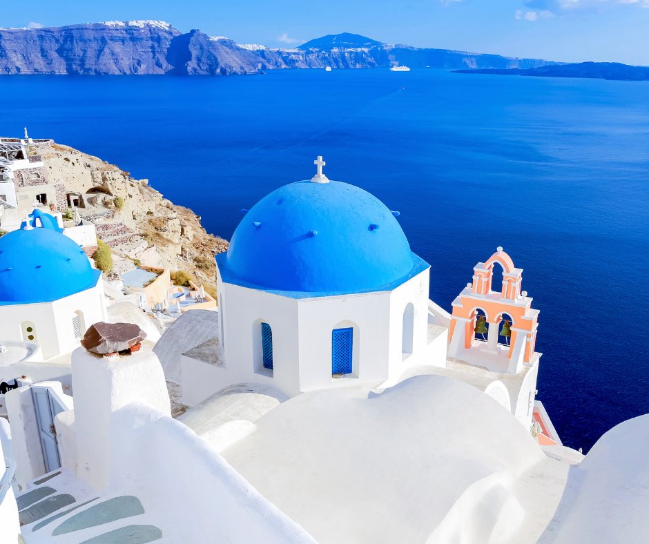 venture_ashore's tweet photo. 😍 Is there a Greek island with better views than Santorini? Simply stunning! 👀
#santorini #greekislands #greece #cruise #shoreexcursions #cruiisng #travel #experiences #ventureashore https://t.co/pWeDadJe8t
