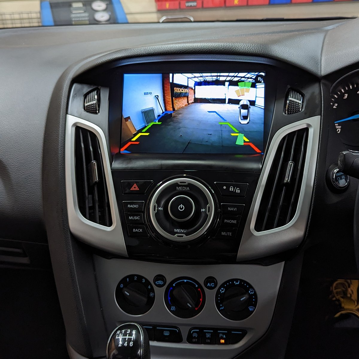 InCarMusic1's tweet photo. ✅ Ford Focus (Mk3) Stereo Upgrade
▪️ 9" Android System
▪️ CarPlay and Android Auto
▪️ Wi-Fi, USB, AUX, BT, DAB Radio
▪️ Steering Wheel Control Buttons
▪️ Reverse Parking Camera & Sensors
🌐 https://t.co/3AopU5pHSs
#fordfocus #focusmk3 https://t.co/ih3JGoxRhh