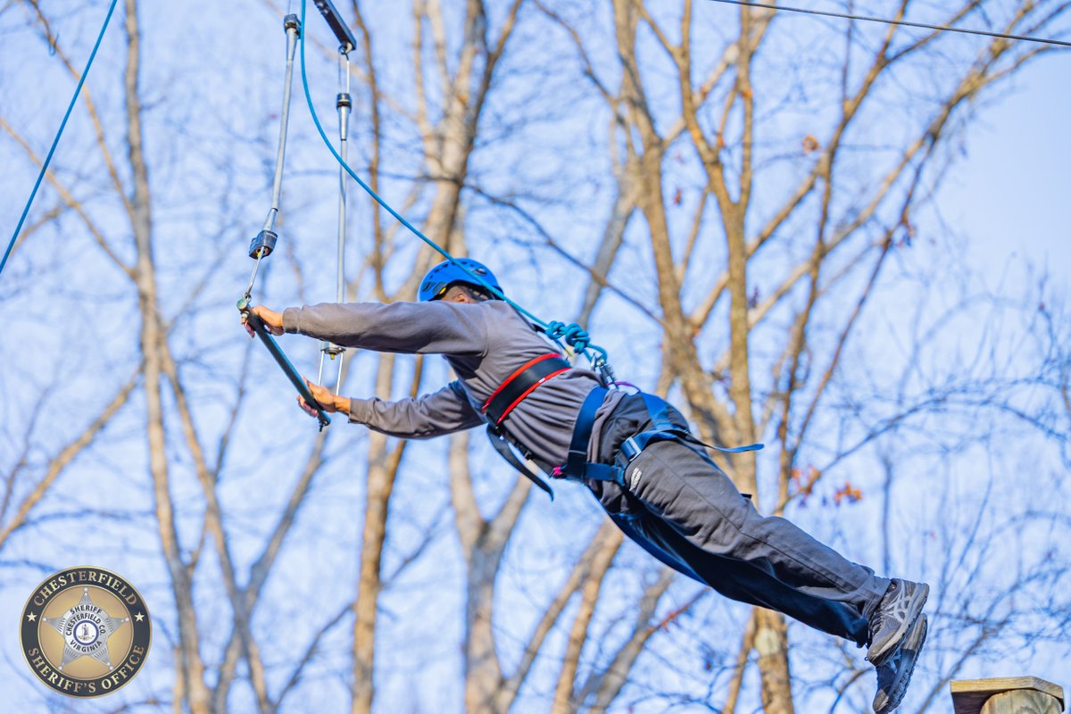 CCSOVA's tweet image. Yesterday the 37th Basic took part in a day of team-building exercises. The group had to work together to complete various obstacles they could not do on their own. The journey has just begun for them. We wish them all the best. #ropecourse #teamwork #basicacademy