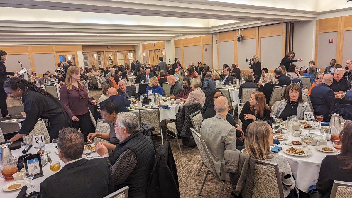 Full house at @TheCityClub to hear @CleFoodBank's President & CEO @kwarzocha! Excited to be here repping the Food Bank. #WeFeedCLE #CityClub