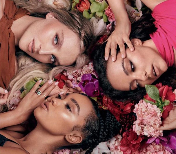 officialcharts's tweet photo. Legend of the three divas 👑👑👑

Little Mix's (@LittleMix) enduring success continues into 2023 as Between Us returns to the Top 20 ✨

Your brand-new Official Albums Chart highlights are HERE: https://t.co/8MCvkZ3aBe

#LittleMix #LeighAnnePinnock #PerrieEdwards #JadeThirlwall https://t.co/ScRp2P338C