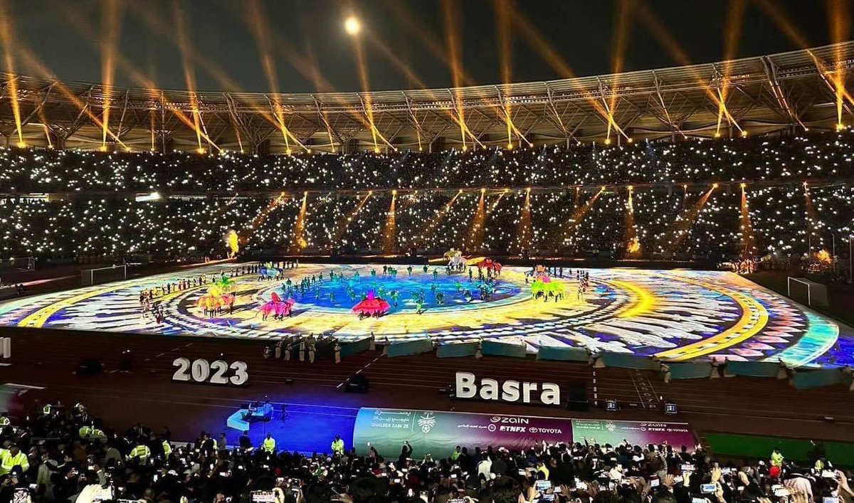 RahmaRiad's tweet image. دمت سالمًا منعمًا يا عراق العزّ والمجد 🇮🇶

 #خليجي_25_بصراوي
#خليجي_25 | #البصرة