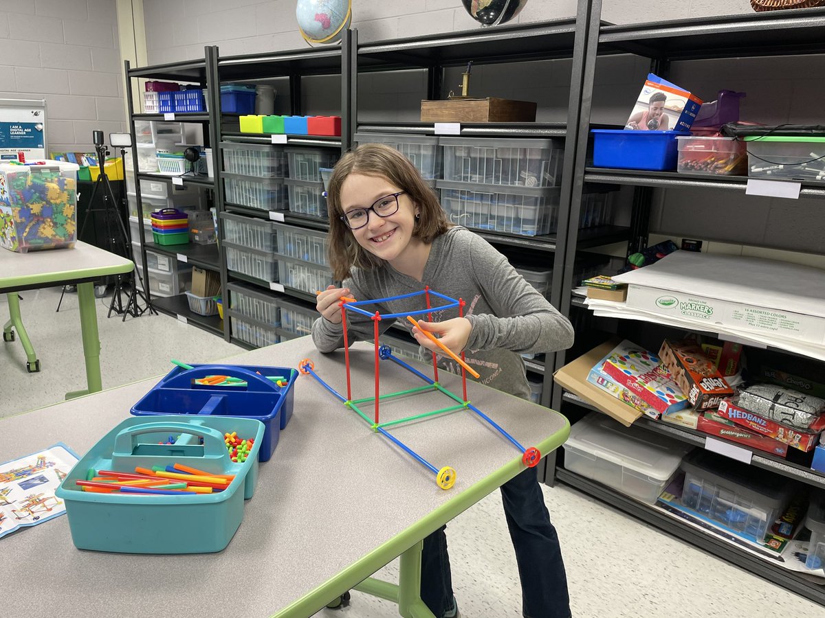 AmandaStrickler's tweet photo. Shout out to @BIGhollowPTO for their mini-grant program. We got some awesome new STEM toys for the elementary lab and the students are getting creative with them already! #STEM @Bighollowelem https://t.co/AjkUWZppvV