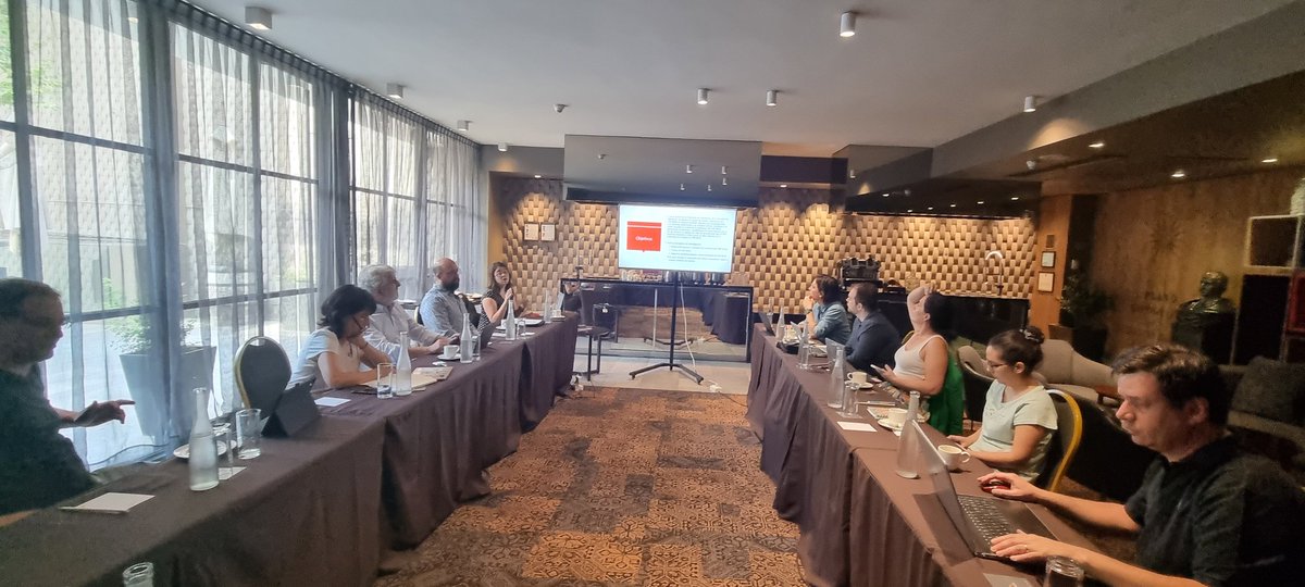 CHAIR_VIH's tweet photo. En el día de ayer partimos con nuestra reunión de planificación #InflammAIDS #HIV #AIDS #VIH @CentrosAnid @min_ciencia 
@MedicinaUChile @LabMolCelVirol @ICBM_UChile @uchile @udemagallanes @QuimicaUdeChile
@hsalvadorcl @HospitalEGC @Robertodelrio_ @HCMagallanes
#seviene2023 https://t.co/O9y7uBO2de