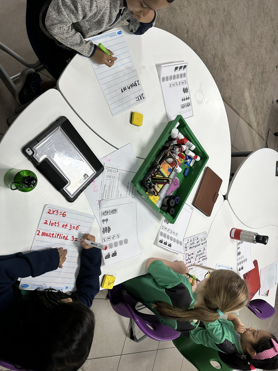 abypower's tweet image. New year, refreshed &amp;amp; straight back to the hard work.. the children showing their varied fluency skills using picture to help them write multiplications 🧮 @GreenfieldIntS #proudlytaaleem #BehappyBeGIS