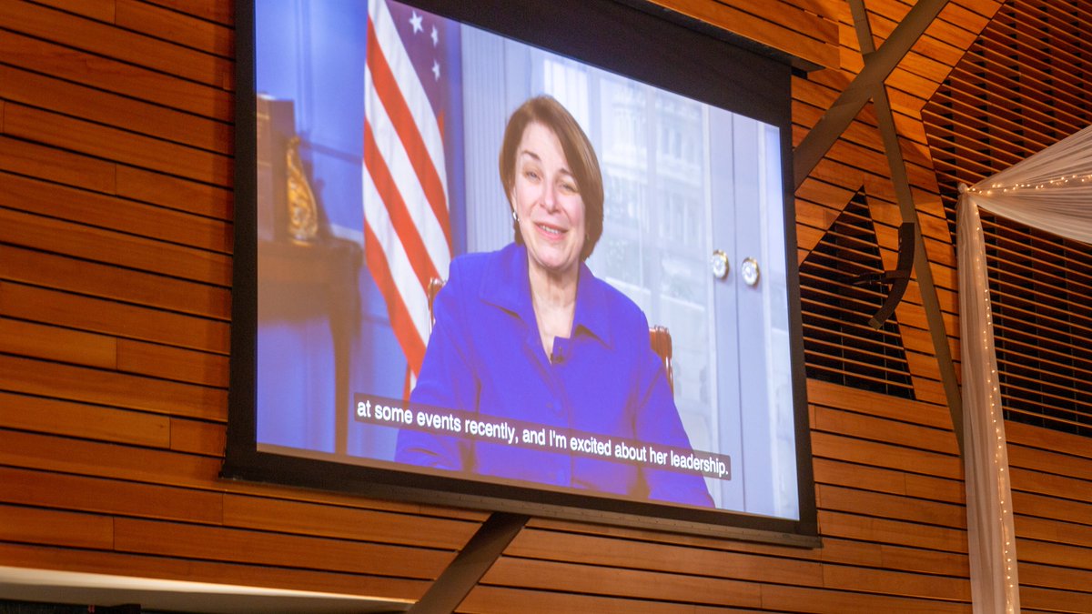 pasahumphrey's tweet photo. PASA was delighted to welcome almost 300 Humphrey School students, staff, faculty and guests to our first-ever Humphrey Winter Banquet back in December ✨

It was a fantastic event, with a great atmosphere, good food and even a special video message from Senator @amyklobuchar ❄️ https://t.co/QDuI8dLSMI