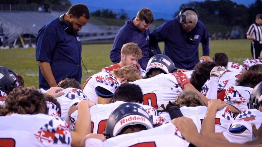 Coach Dee tweet media