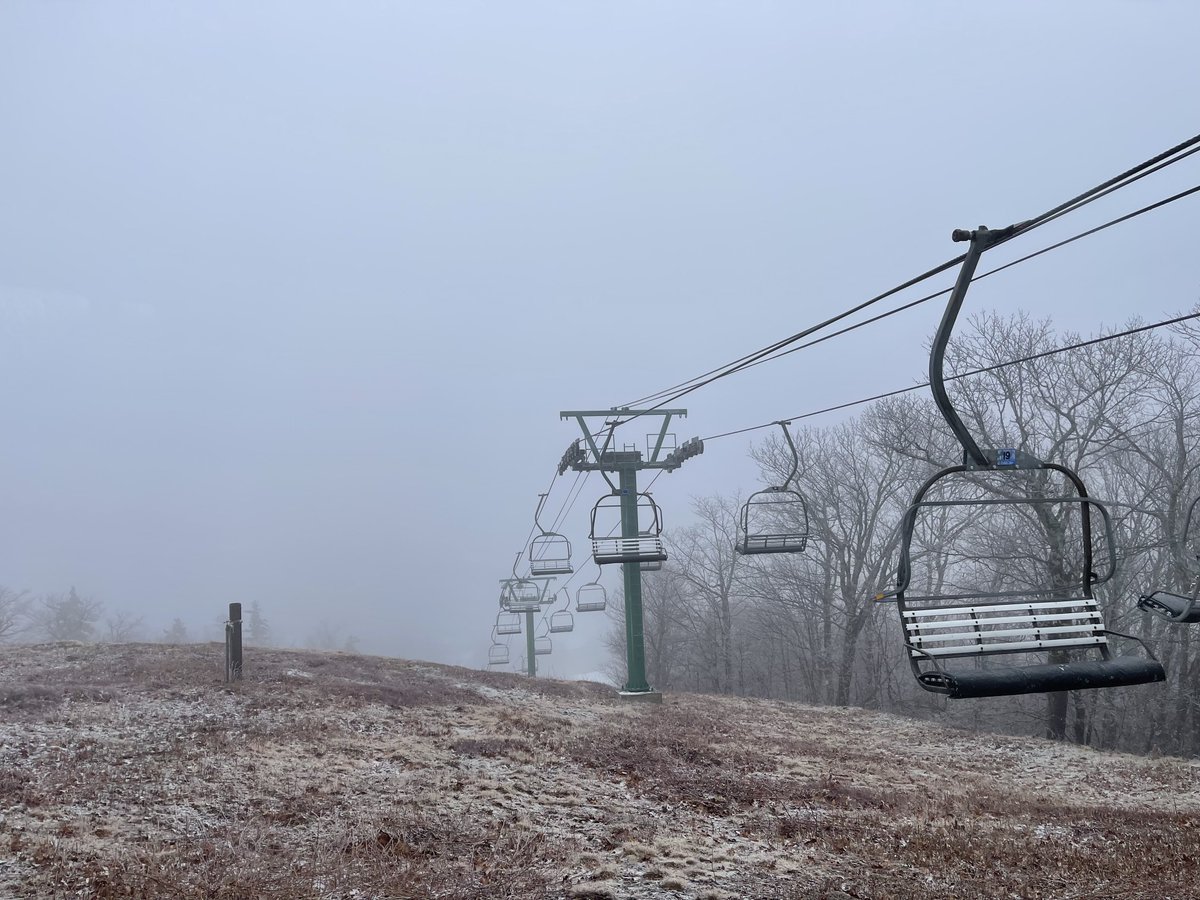 Am I looking up the mountain or down? @Gunstockmtn #gunstock #skiing #SkiTheEast #skiNH #NH #newhampshire #lakesregionNH