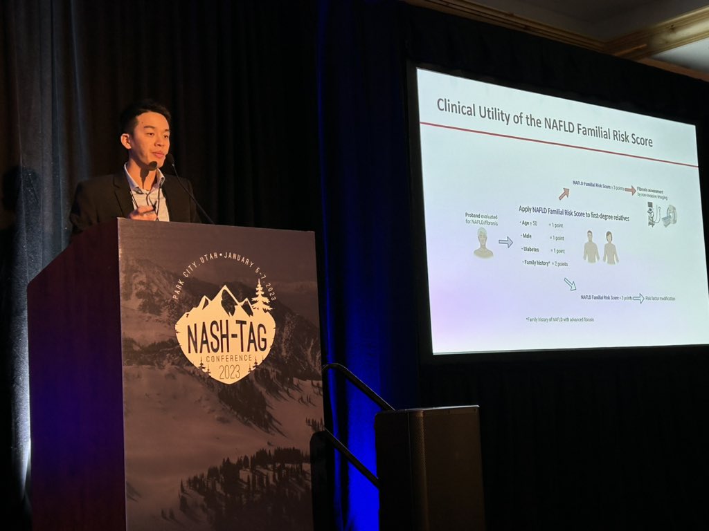 marurinella's tweet photo. Huang presenting NAFLD familial risk score to guide screening of 1st deg relatives w F3/F4 #nashtag @DrLoomba @NoureddinMD @AlkhouriNaim https://t.co/wCGrtZpb0X