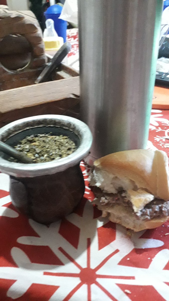 OrnettiBelen's tweet image. #combinaciones #mate #matesuli #chegusan #mateycalor