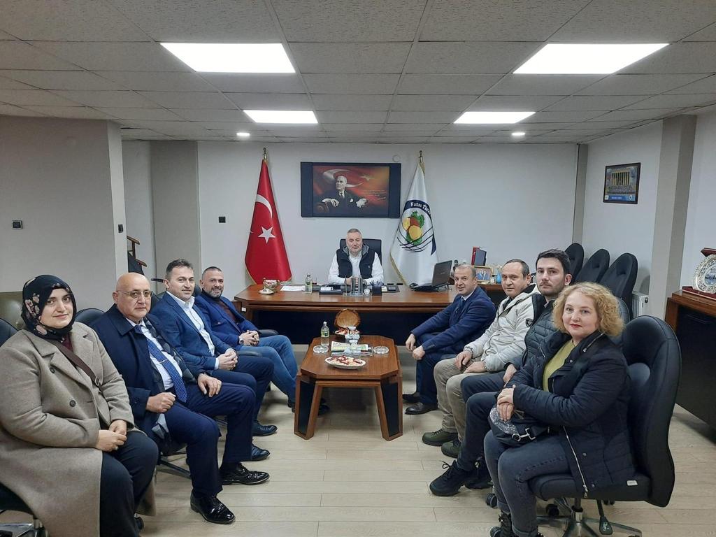 Fatma Şimşek (@fsimsekk52) on Twitter photo Bugün Fatsa ilçemizde yaptığımız STK ve yerel medya ziyaretlerimiz.
#OylarDevaOlsun
#CesaretZamanı
#2023DEVAOlacak
<a href="/devapartisi/">DEVA Partisi</a> <a href="/alibabacan/">Ali Babacan</a>
<a href="/ordudadeva/">Deva Partisi Ordu İl Başkanlığı</a> <a href="/ERKAN_TURKMEN74/">ERKAN TÜRKMEN</a>
@HakanKayginDeva <a href="/Zahidelacin1/">Zahidelacin</a>
@Selamiaylak2 <a href="/basatalay/">Atalay Baş</a>
<a href="/fatsadadeva/">DEVA Partisi - Fatsa</a> <a href="/AvEsraPoyraz/">Av. Esra Poyraz</a>
<a href="/avidrissahin/">Av. İdris Şahin</a> Bugün Fatsa ilçemizde yaptığımız STK ve yerel medya ziyaretlerimiz.
#OylarDevaOlsun
#CesaretZamanı
#2023DEVAOlacak
<a href="/devapartisi/">DEVA Partisi</a> <a href="/alibabacan/">Ali Babacan</a>
<a href="/ordudadeva/">Deva Partisi Ordu İl Başkanlığı</a> <a href="/ERKAN_TURKMEN74/">ERKAN TÜRKMEN</a>
@HakanKayginDeva <a href="/Zahidelacin1/">Zahidelacin</a>
@Selamiaylak2 <a href="/basatalay/">Atalay Baş</a>
<a href="/fatsadadeva/">DEVA Partisi - Fatsa</a> <a href="/AvEsraPoyraz/">Av. Esra Poyraz</a>
<a href="/avidrissahin/">Av. İdris Şahin</a>