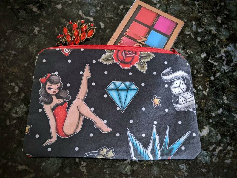 RedKimonoKrafts's tweet photo. This cute rockabilly pinup zippered pouch is still available in my shop, makes a great cosmetic/travel bag!
Link below:
https://t.co/XfyFTqxutk https://t.co/dgS5LDGLiO