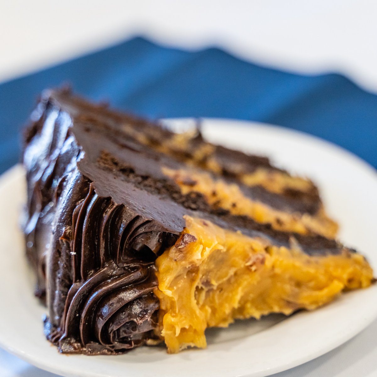 HellasRest's tweet photo. The key to happiness: dessert. End your meal on a delicious note with ours today! https://t.co/v4fo7hBrc7