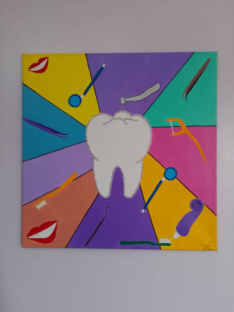 Lujain_art_'s tweet photo. Mention ur dentists 🦷💜
Customer order 🔥
. 
#dentist #dentistryworld #dentalclinics #teeth #tooth #art #canvaspainting🎨 #acrylicpaintings #drawingsketch #myartwork #artlifestyle #creativewriting #artlovers #gellaryart #color #beautifull #painting🎨 #artworks #amazingartwork
. https://t.co/PiSBkMzcWc