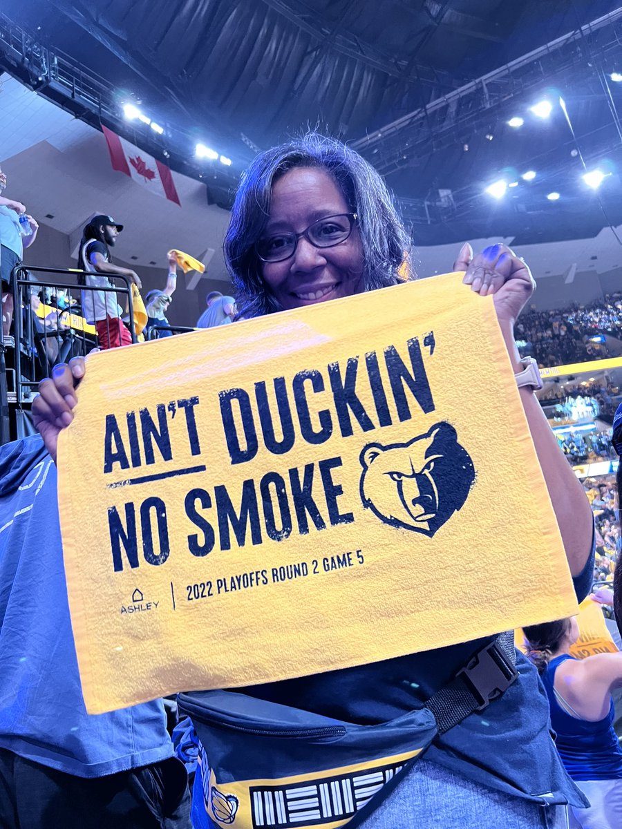 AutaBoykins's tweet photo. @JaMorant is one of the reasons I never let my husband give my seat away. Even on chemo days I’m there rooting the Grizzlies. His shoes are the only thing I want for my birthday. They will be my first pair of signature shoes ever. #Jas12DaysOfChristmas https://t.co/IKekG0PIC0
