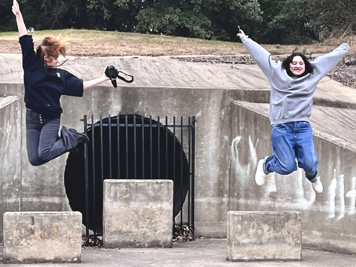 Such a great day for a class photo walk! #1Rouse #photographyclass #RaiderCreatives #LeanderFineArts #RouseRaiders #artandtech #artteacherlife