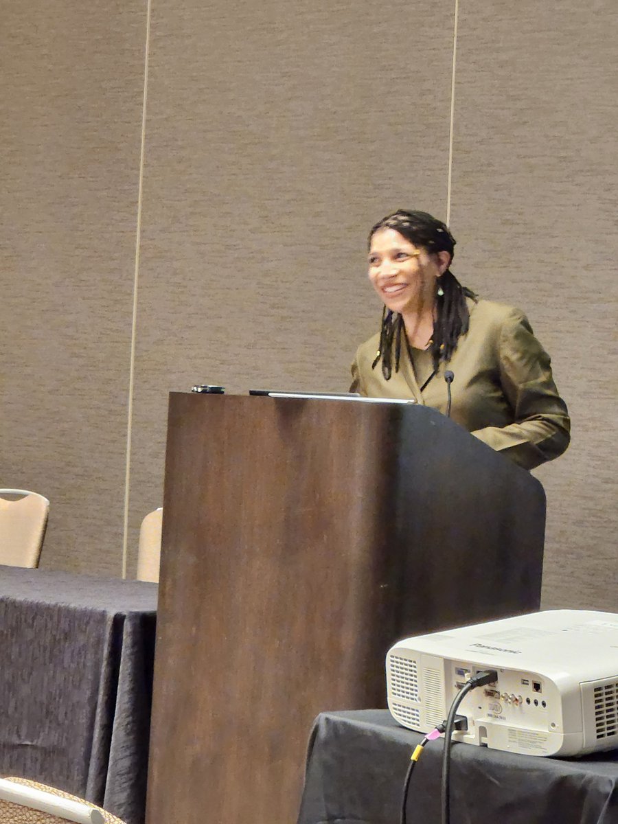 Please welcome @ProfessorGriggs, the new chair of the Section on Academic Support of The Association of American Law School. We are very proud of you. #AALS2023 #conference #BlackWomen #professor #lawyer #leader #author #advocate