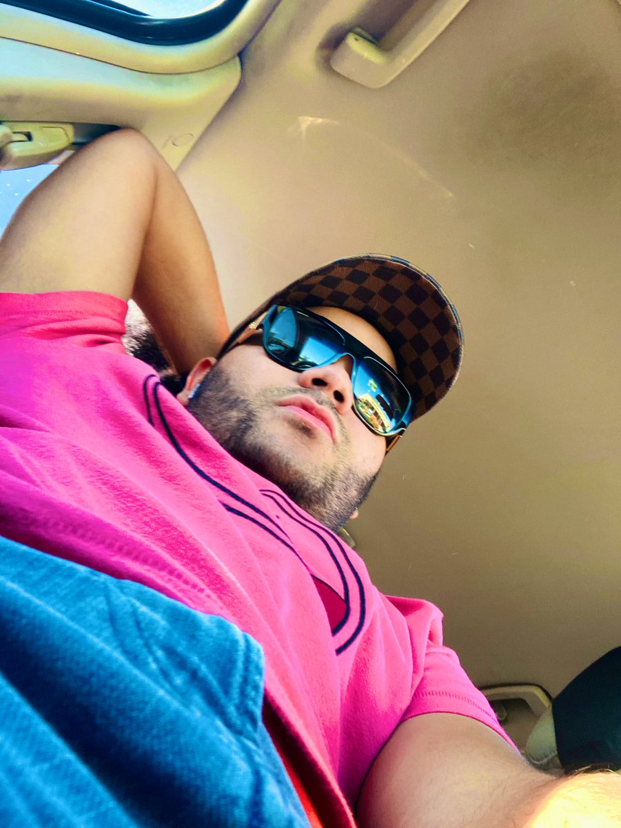 barboncolLA's tweet photo. Do you like this view? RT #Gay #Bear #Beard #LatinoGay https://t.co/zCjPRwRjo8