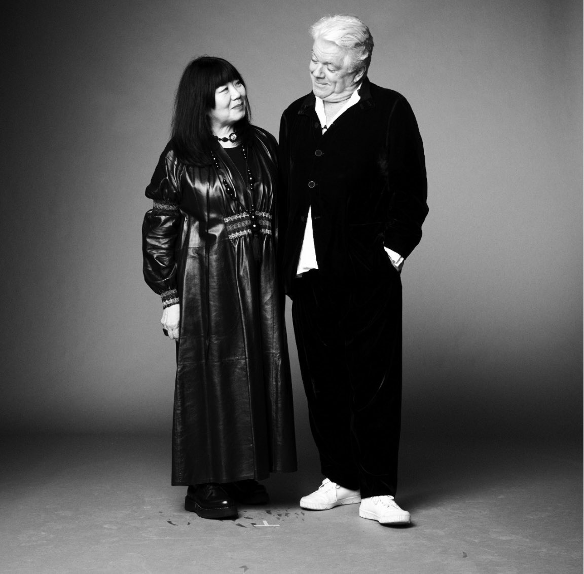 annasui's tweet photo. Photos from the Meisel 93 exhibition shot in the studio that was set up at the exhibition space with Meisel lighting. xxx Anna
#Meisel93
#StevenMeisel
#Acoruña
#MopFoundation
photo by Studio Meisel https://t.co/jMLJayUBGD