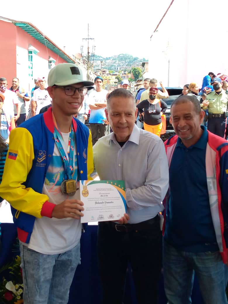 José Vicente Rangel A tweet media