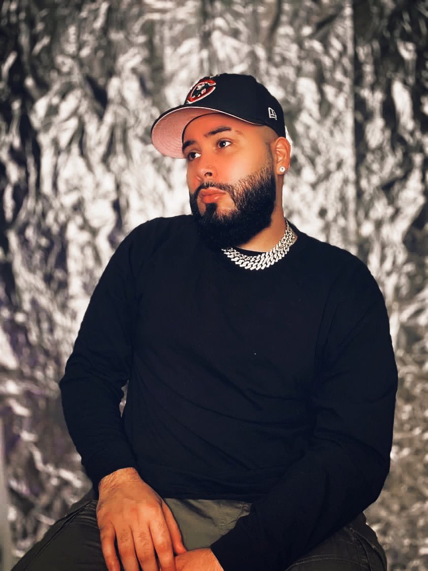 Nueevo_'s tweet photo. “Don’t check up on me, unless you got a check for me”
.
.
#fyp #feed #photo #photography #pic #instagram #tweet #follow #like #art #artist #music #hiphop #rap #reggaeton #new #pose #lowereastside #nj #newark #promote #selflove https://t.co/t4MZjuyfMn