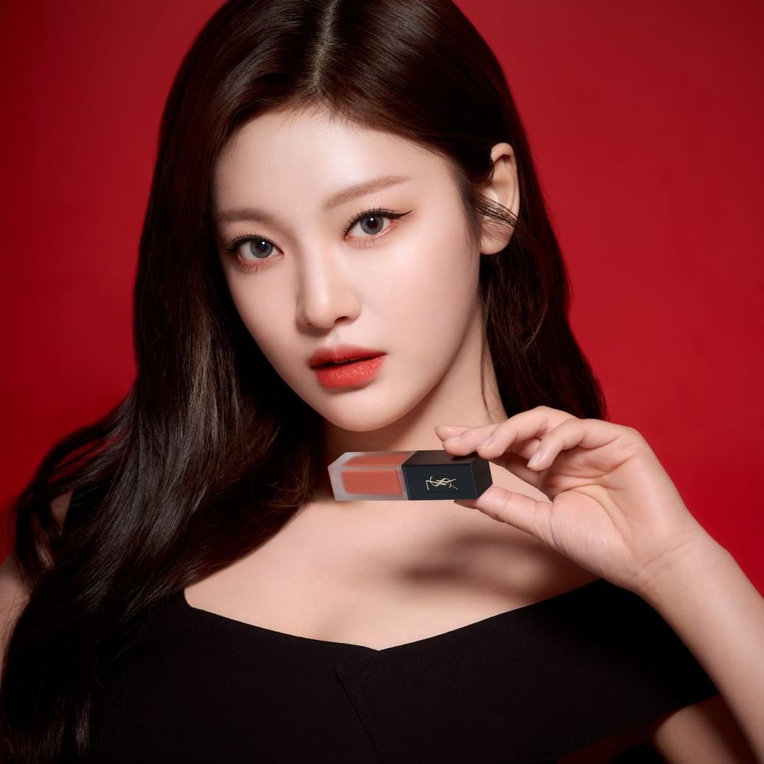 aespapic's tweet photo. marieclairekorea instagram update https://t.co/WggtPRYHRM