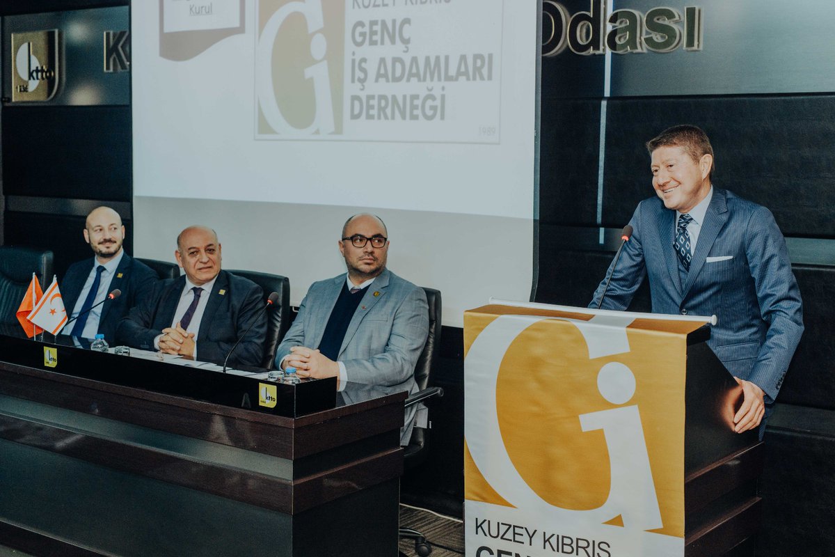 erhnozmen's tweet photo. 2⃣TÜGİK Kurucu Başkanı olarak bana da söz veren @kkgiad üyelerine teşekkür ediyor, yeni başkan ve yönetimini tebrik ediyorum. 

Umarım yeni dönem KKTC ve Türkiye'deki genç iş insanlarımızın geleceğine katkı sunar.

@ErsinrTatar @dtunalustel
 @kkgiad @KKTCCB @kktc_bbbasin https://t.co/IlJDaQb4mW