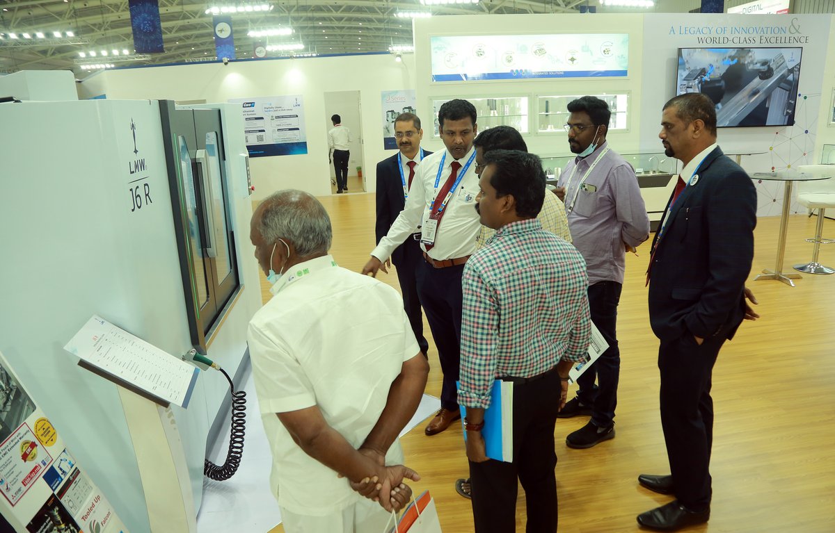 LmwCnc's tweet photo. Witness the latest and greatest technology of machining solutions at the LMW pavilion in Hall 5 Stall B 107 on day 3.
https://t.co/Zo3ik11PWg
#lmw #lmwcnc #IMTEX23 #IMTEX #IMTEX2023 #bangaloreexhibition #MachineToolExhibition #CNCexpo #IMTEXexpo #CNCMachines #cncmachines https://t.co/po3m0bTNvj