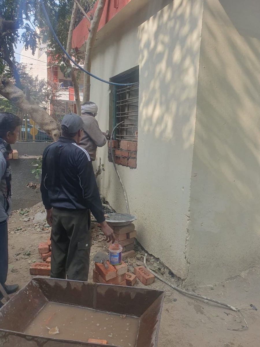 B-1 ब्लॉक अशोक विहार फेस-2 में ऑपोजिट सुपरमार्केट, #ट्यूबेल रूम की #मरम्मत का कार्य कराया गया

#ashokviharward65 #पूनम_भारद्वाज 

<a href="/BJP4Delhi/">BJP Delhi</a> <a href="/JPNadda/">Jagat Prakash Nadda</a> <a href="/narendramodi/">Narendra Modi</a> <a href="/AmitShah/">Amit Shah</a> <a href="/Virend_Sachdeva/">Virendraa Sachdeva</a> <a href="/PandaJay/">Baijayant Jay Panda</a> <a href="/tarunchughbjp/">Tarun Chugh</a> @BhatiaRajKr