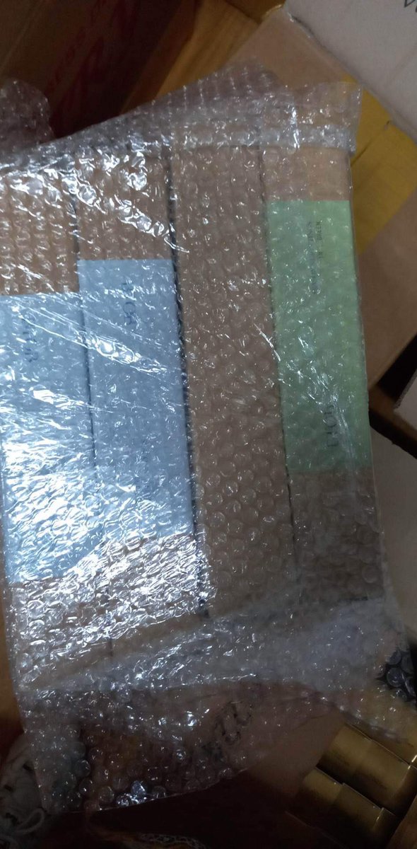mochieecart's tweet photo. SG2023 update: all are delivered na sa kr add and half of it are already in transit na to ph. other half will leave early next week..๐ https://t.co/kcyuhbRnwX