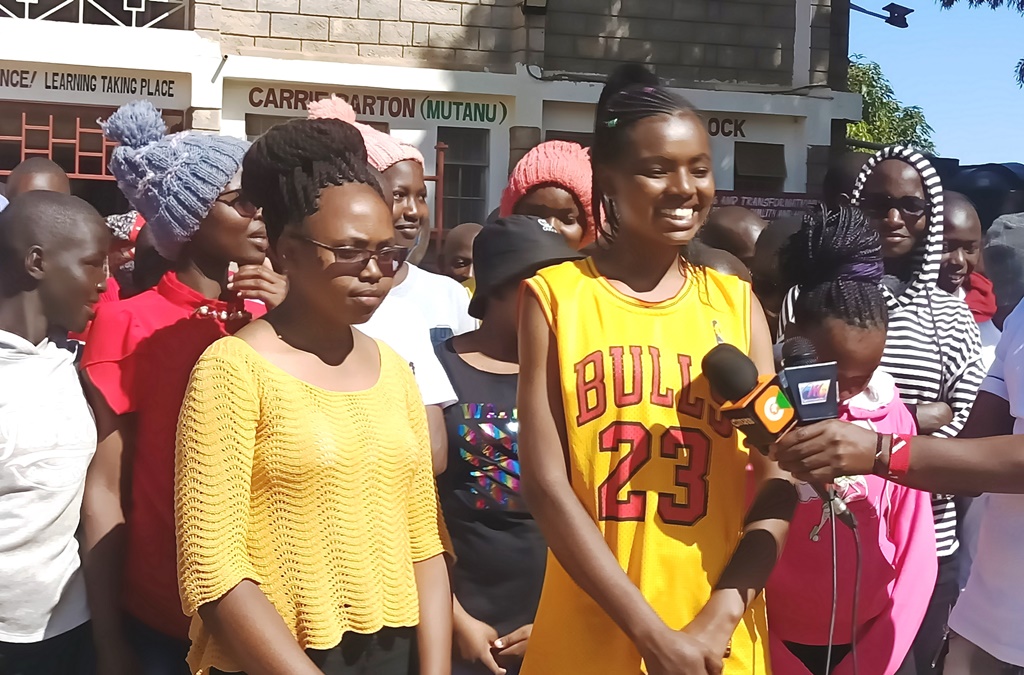 EducationNewsKe's tweet photo. Matungulu, Kangundo schools shine bright in 2022 KCSE
https://t.co/WkL5CYZFzr

#2022KCSE #Matungulu #Kangundo 

Trending: 2022 KCSE | #cheating | Maranda | University | Owino |  Muhoozi | De La Rue https://t.co/JnSrHmoNq2