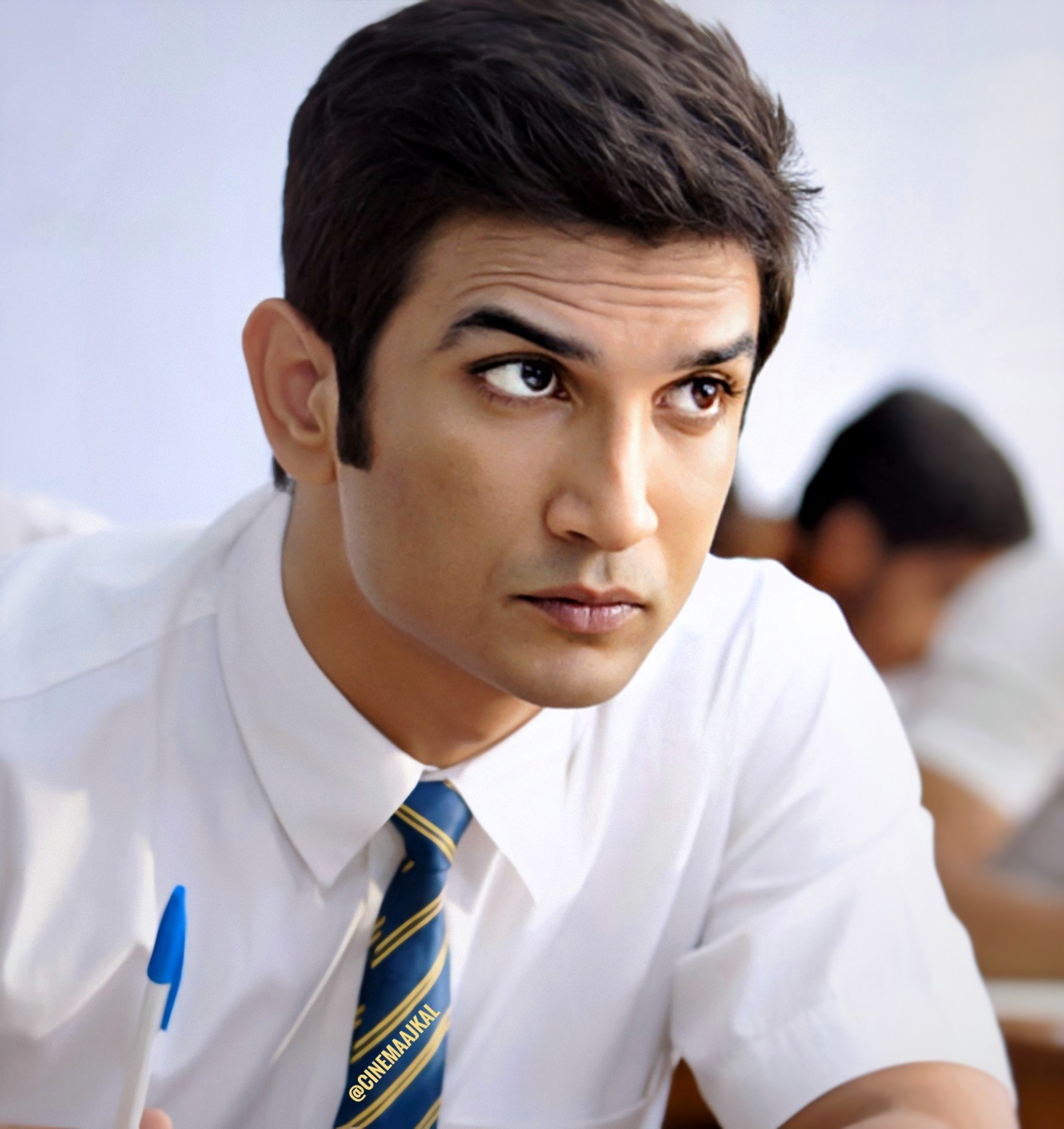 Sushant Singh Rajput is forever  in our hearts  .

Happy Birthday       