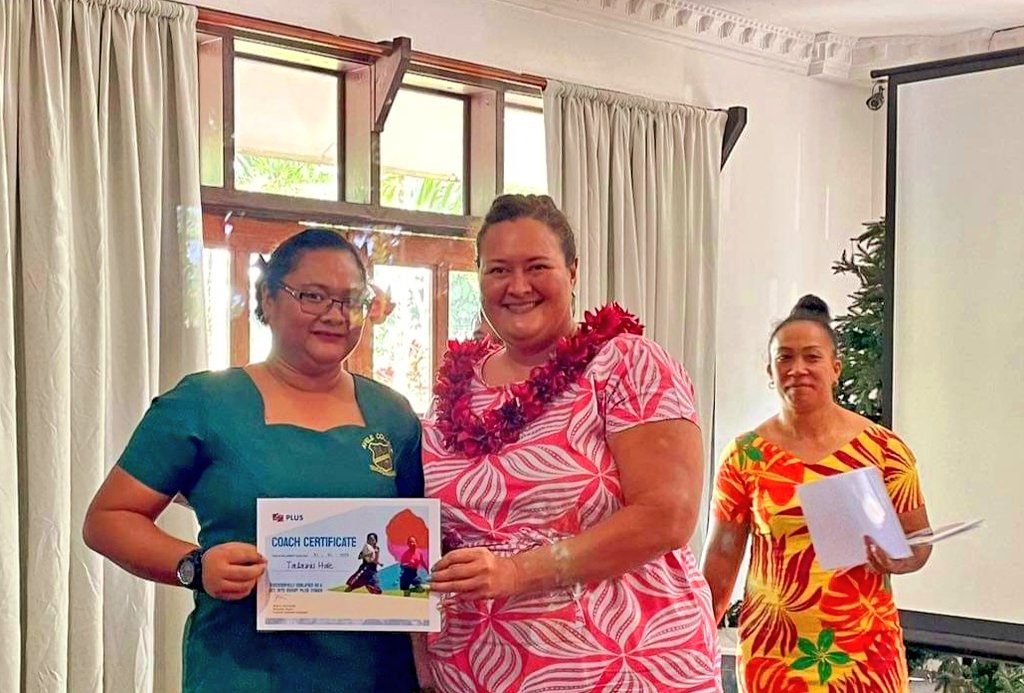 MeleMauala's tweet photo. A wonderful day for Get into Rugby PLUS SAMOA #Upolu Coaches graduation! The program uses rugby to teach about healthy relationships, gender equality, and the prevention of violence against women and girls.
#LakapiSamoa #GIRPlus #UNWomen #DFAT
β€πΌπΈπβοΈβοΈποΈ @unwomenpacific https://t.co/Pd5M3utRFh