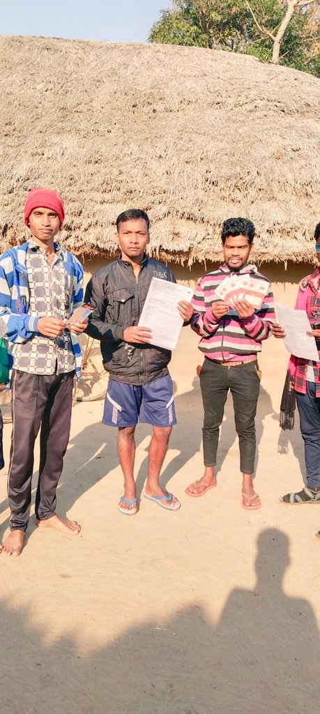 CPMG_Odisha's tweet image. #IndiaPostService at #Tribal village Hilltop, Block-Nudadiha,Dist-Mayurbhanj. Door to door campaigning was carried out by the Employees of the Post Office and nearest Post Office with a good number of enrollment in various schemes of #IndiaPost and #IPPB.