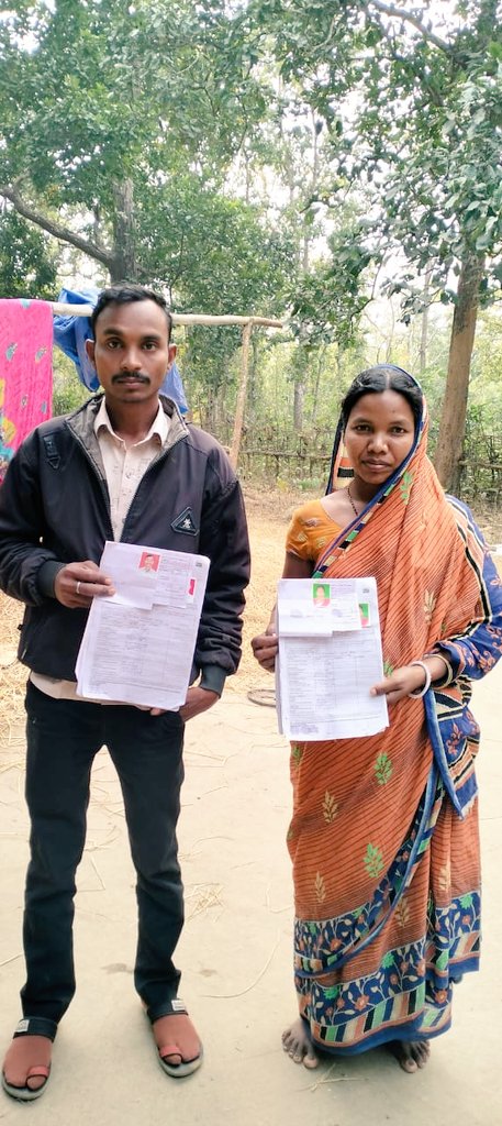 CPMG_Odisha's tweet image. #IndiaPostService at #Tribal village Hilltop, Block-Nudadiha,Dist-Mayurbhanj. Door to door campaigning was carried out by the Employees of the Post Office and nearest Post Office with a good number of enrollment in various schemes of #IndiaPost and #IPPB.