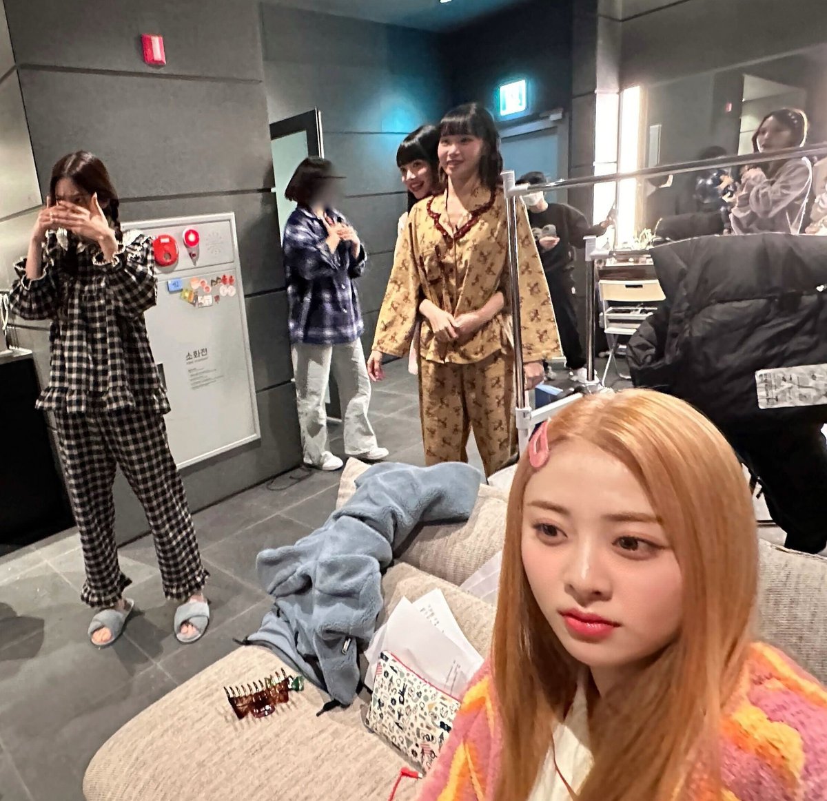 5명 반응 다른거 시트콤같음