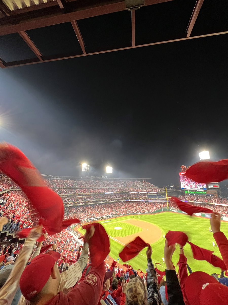 ChemEngiNeil's tweet photo. @MLB @Phillies https://t.co/8o9jOMjqfg