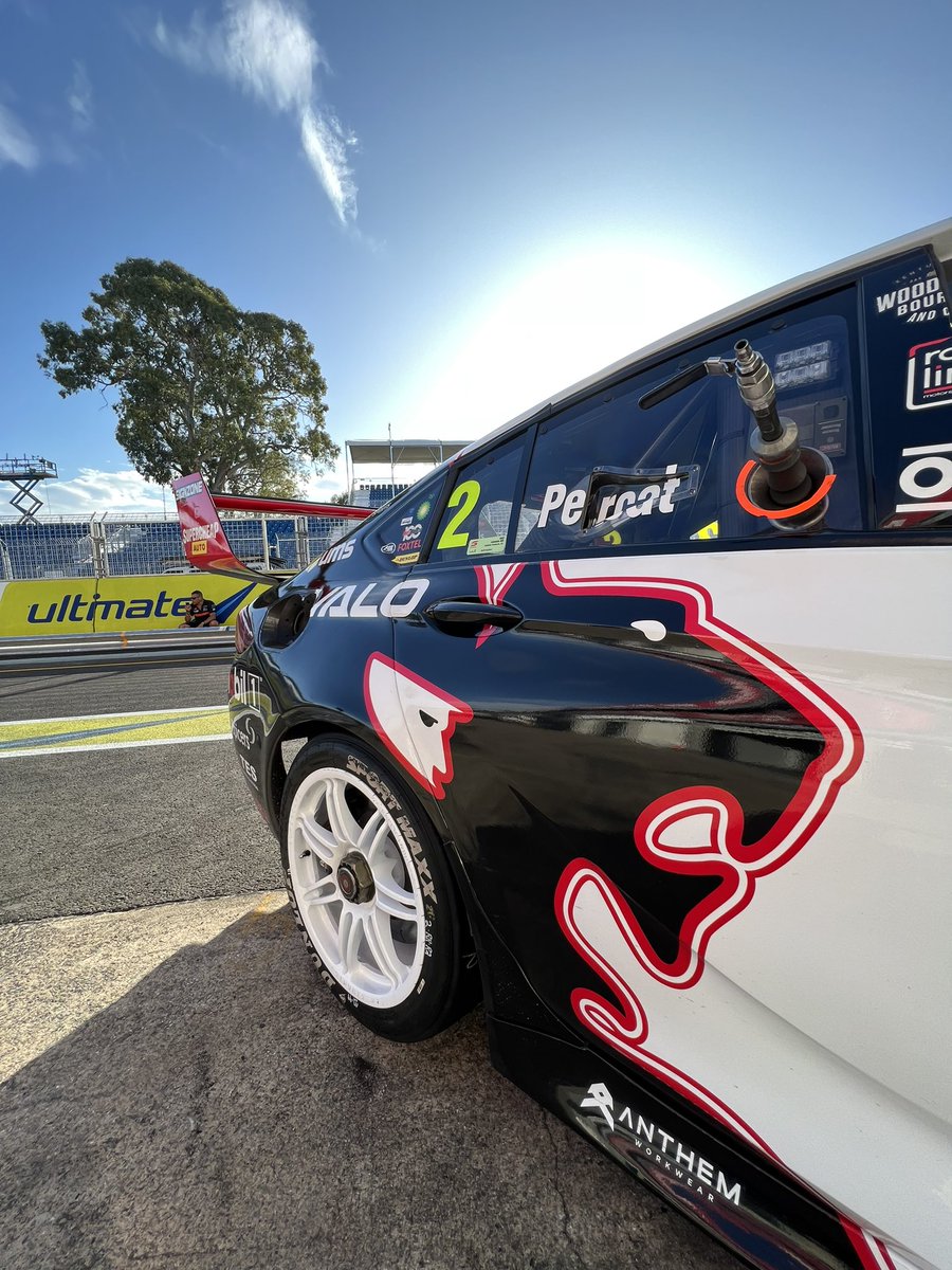 Managed to hop over to Adelaide for the final event of 2022. Great weekend for @FollowWAU and very glad I could be there to see it with these guys and girls in pitlane <a href="/chazmozzie/">Chaz Mostert</a> <a href="/NickPercat/">Nick Percat</a> <a href="/RyanWalkinshaw/">Ryan</a>