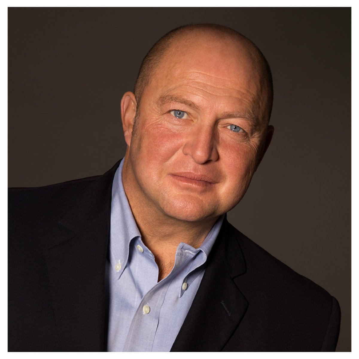 Aramızdan erken ayrılışının üzüntüsünü hâlâ en derinden hissettiğimiz Mustafa V. Koç'u sevgi ve özlemle anıyoruz.

Mustafa V. Koç’un yaşamına dair hazırladığımız belgeseli izlemek için linke tıklayabilirsiniz: youtube.com/watch?v=FOihol…