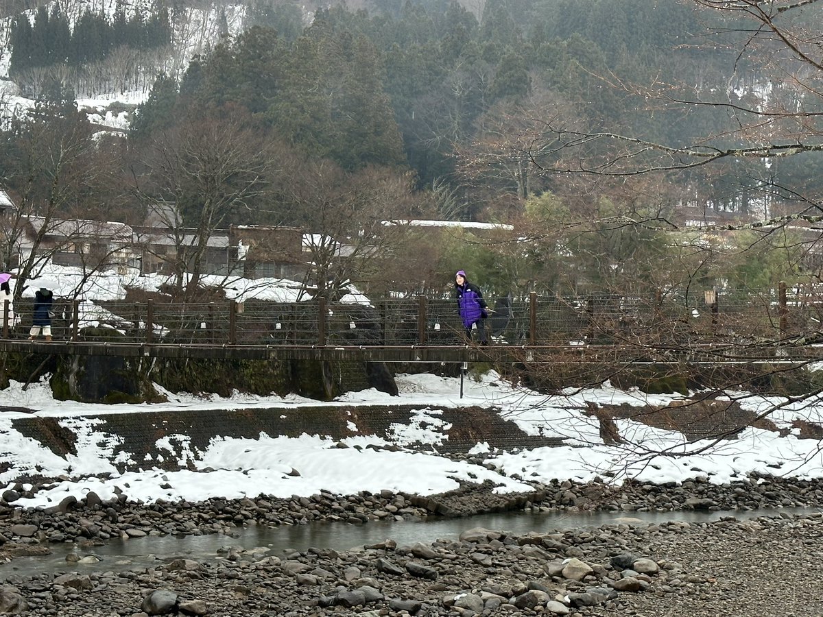 priscillawls's tweet photo. 走訪世界文化遺產- 白川鄉,吃高山飛驒牛 ❄️❄️🇯🇵🇯🇵
#Shirakawago #beyondmissingjapan #lalalovestravel #白川鄉合掌村
#japan #しらかわごう #白川鄉合掌村點燈 #cow #beef
#凄美的風景 #高山飛驒牛 #ひだぎゅう #hidagyū https://t.co/O4ybfoW0xE