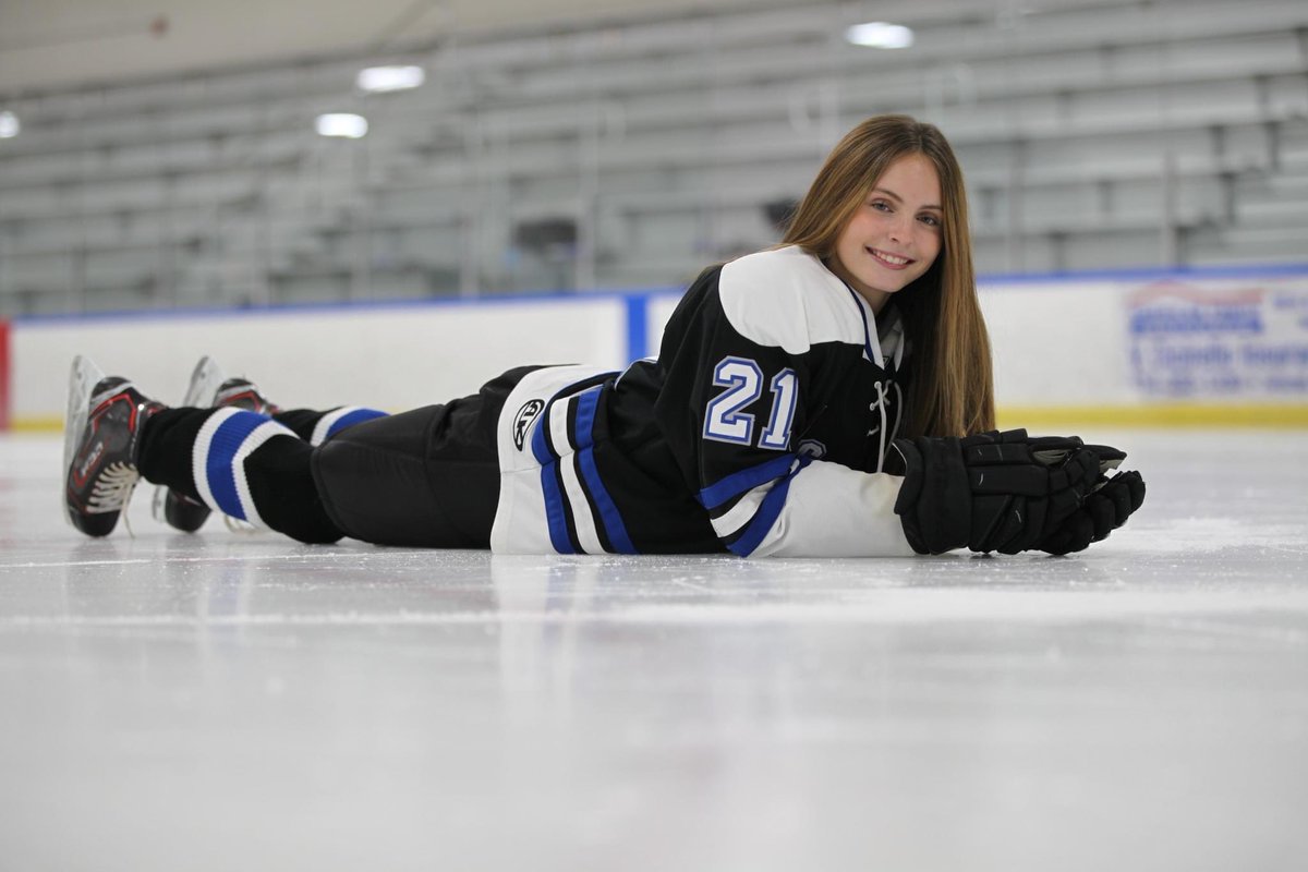 Lakeshore Lightning HS Hockey tweet media