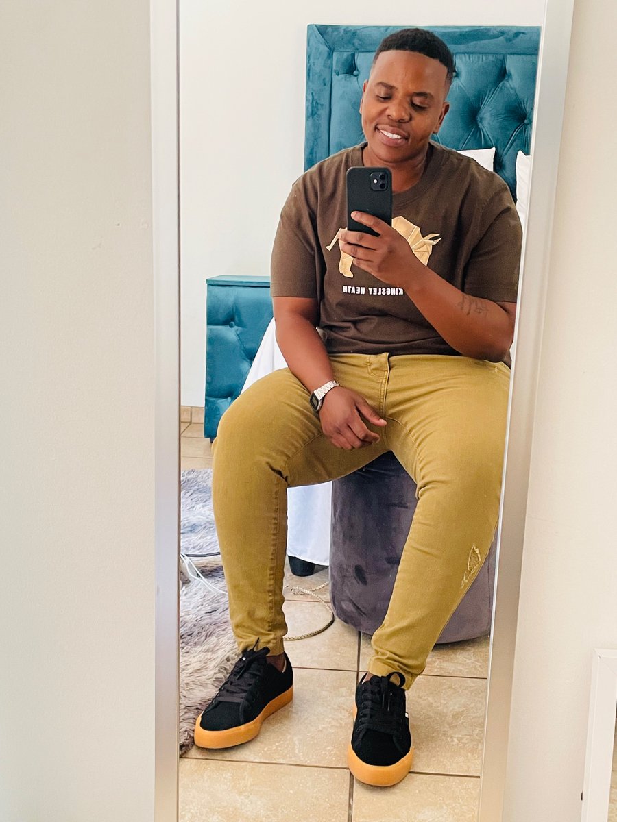 pidow3's tweet image. A proud Trans 🏳️‍⚧️ in SA! Thank you for the love and acceptance ❤️

#transman
#TheWayNgingakhona
#Umndeni