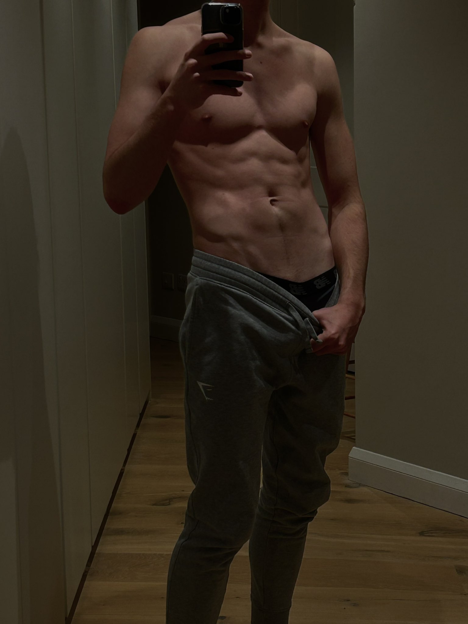 If I was your bf what would we do? https://t.co/qGIY9RDePM