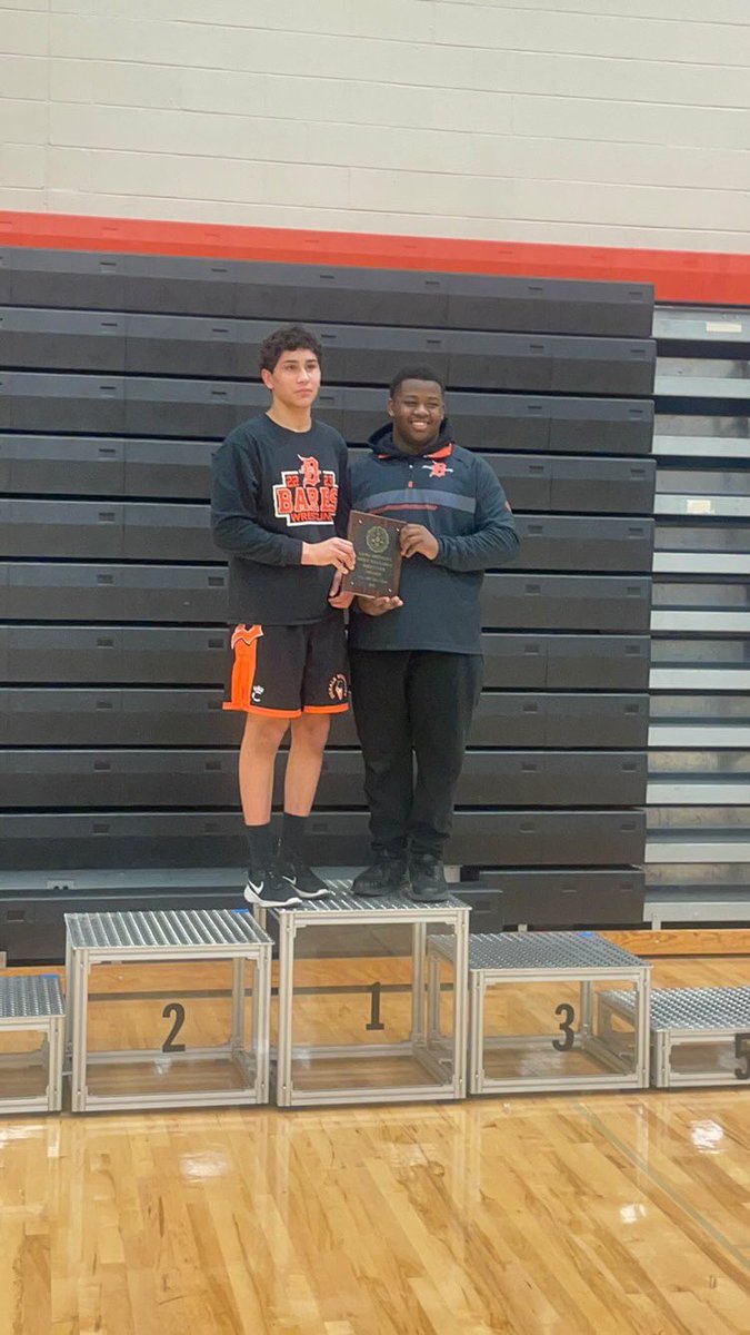 Great team effort to win the DVC Championship!  8 champions and 3 OW’s! 
Klapprodt1️⃣
Castro2️⃣
Airhart2️⃣
Schultz3️⃣
Ikens1️⃣OW🏆
Cave1️⃣
Martin1️⃣
Luce1️⃣OW🏆
Kolkebeck6️⃣
Franco4️⃣
Sauer1️⃣
Stewart1️⃣
Bradley1️⃣OW🏆
Ericson4️⃣
#1barb #proudlydekalb <a href="/1BarbAthletics/">DeKalb Barbs</a>