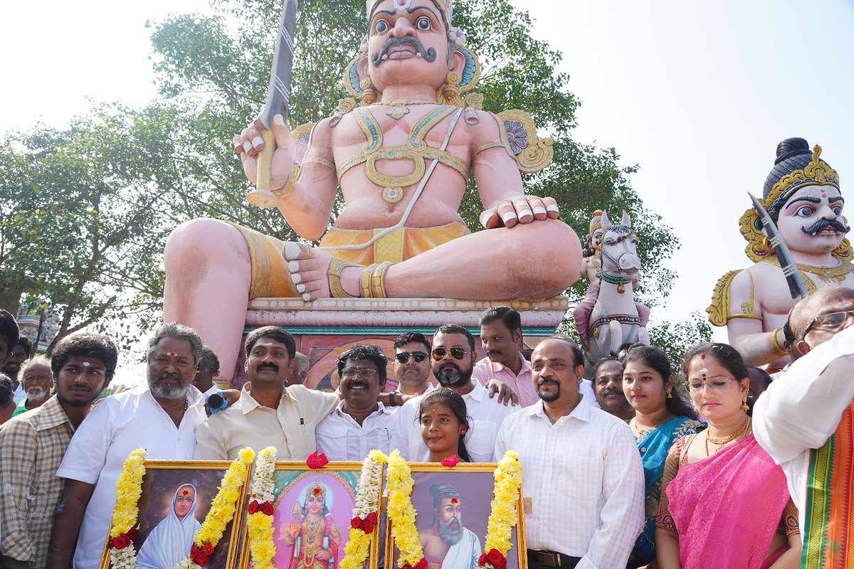 -@gowthaman_va starrer #Maaveera shoot started with Pooja..

#VKProductionGroup @Vairamuthu @thondankani @gvprakash @bmvarman @vetri_Dop_ @editor_raja #Mayapandi @silvastunt @josephjaxson @dineshmaster @Mothila60828357 @onlynikil #KollywoodStreet