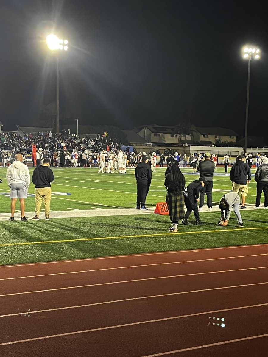 Leonard Hernandez β’οΈ (@aztecgodlh22) on Twitter photo At the SGV All star football game tonight which was standing room only and a huge success. Thanks to <a href="/Coach_Maxie626/">Coach Maxie</a> <a href="/TheMatt_V/">TheMatt_V</a> and all involved for bringing it back. Our <a href="/LSHS_Football/">La Serna Football</a> represented very well tonight <a href="/marcusblake52/">Marcus Blake</a> <a href="/Clay_Luke24/">Luke Clay</a> and Chase Bernal. At the SGV All star football game tonight which was standing room only and a huge success. Thanks to <a href="/Coach_Maxie626/">Coach Maxie</a> <a href="/TheMatt_V/">TheMatt_V</a> and all involved for bringing it back. Our <a href="/LSHS_Football/">La Serna Football</a> represented very well tonight <a href="/marcusblake52/">Marcus Blake</a> <a href="/Clay_Luke24/">Luke Clay</a> and Chase Bernal.