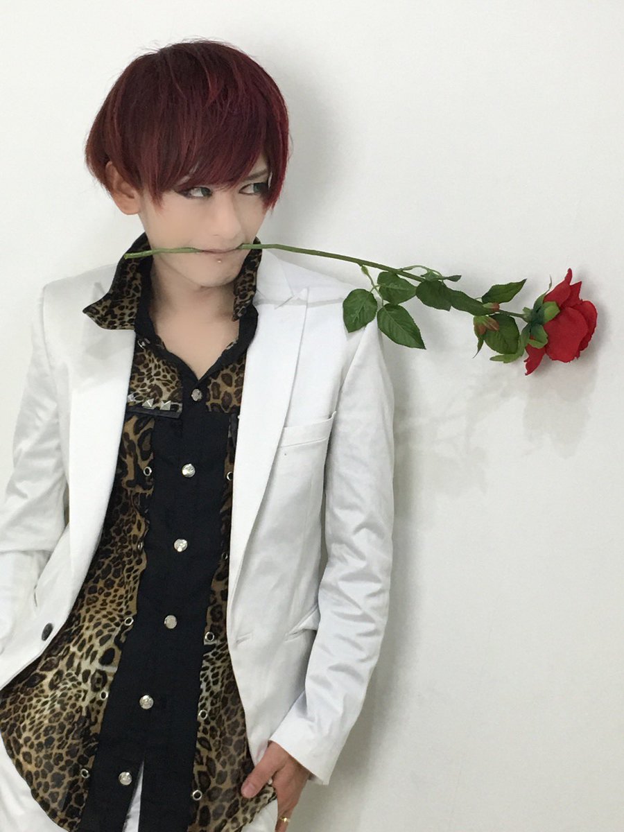 DISACODEinfo's tweet photo. DISACODEベースしんのすけ誕生日おめでとう🎂🎂

最近の写真がないので、あえての懐かしいやつを… https://t.co/zI1M51QdW1