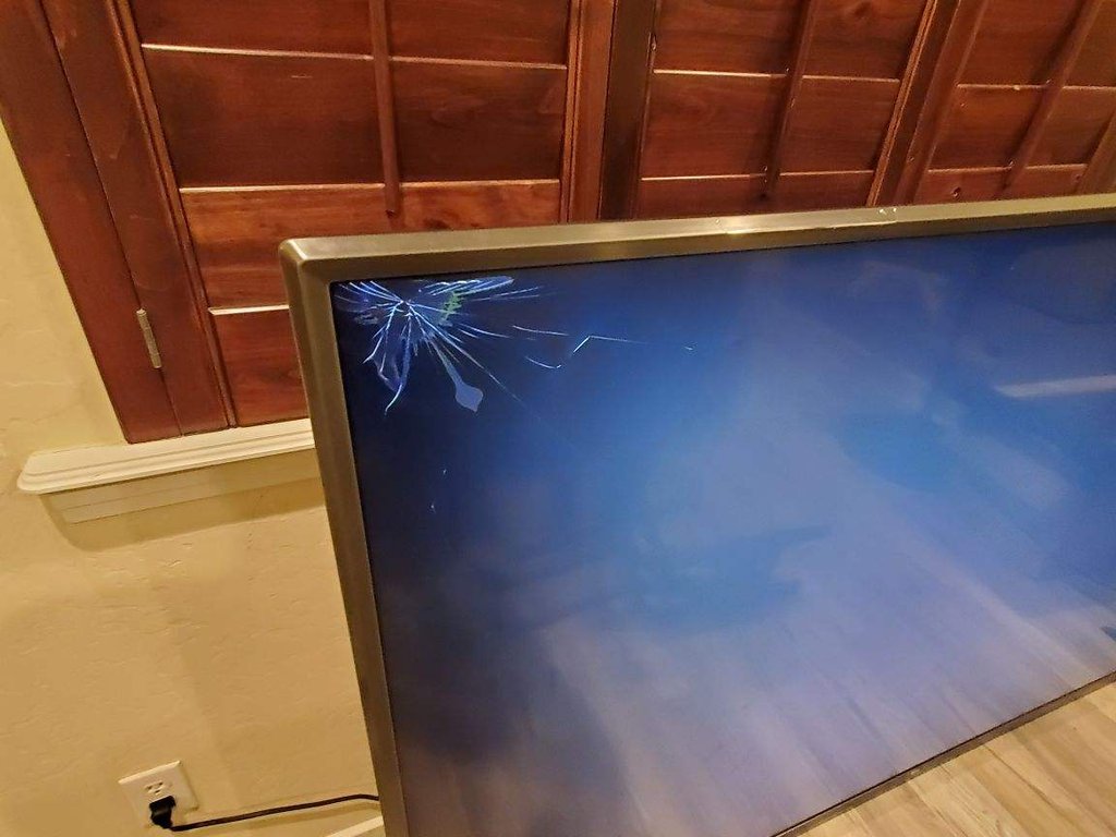 Ripoff Report tweet media