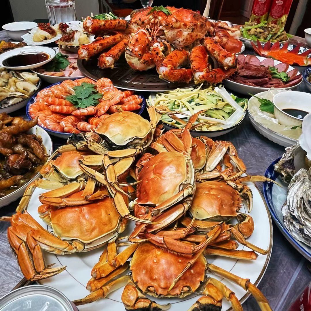 累懵了
大家都几点吃年夜饭捏 不会就我家这么早吧 https://t.co/aESwlIWy8N